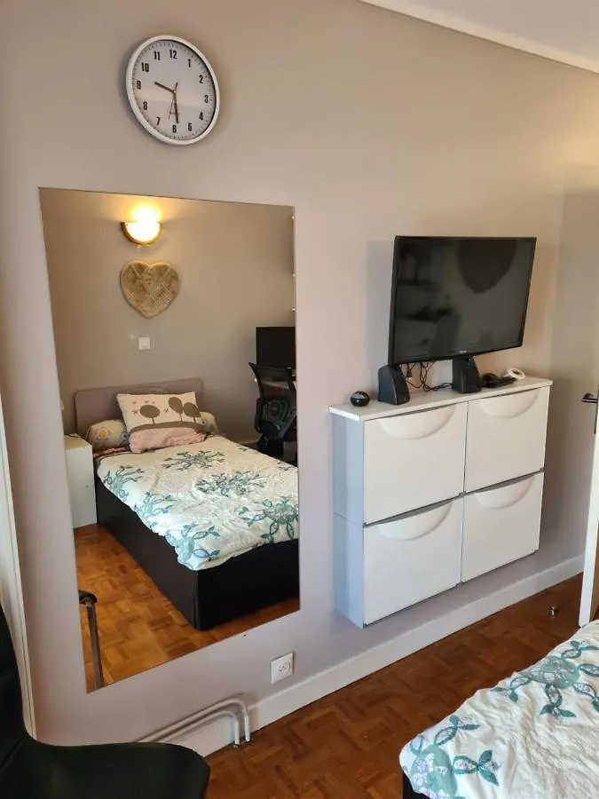 Habitación en casa particular Chambre De 11 M2 Avec Balcon París Francia